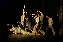 Doug Varone and Dancers 'Boats Leaving'. Photo by Richard Termine