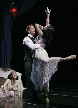 Brian Wallenberg with Kelsey Yip & Kristi Necessary of Atlanta Ballet