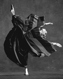 Katherine Crockett of Martha Graham Dance Company