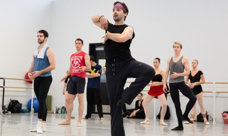 Angel Corella teaching the Pennsylvania Ballet