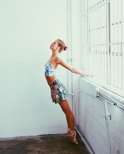 Ballerina Keenan Kampa