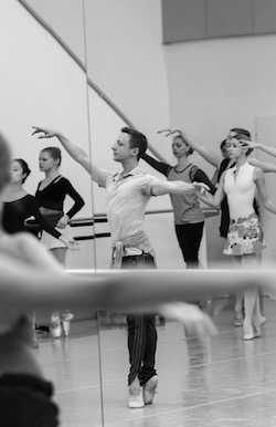 Matthew Powell teaching company class at Slovak National Ballet