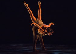 Aspen Santa Fe Ballet's 'Silent Ghost' by Alejandro Cerrudo. Photo by Rosalie O' Connor.