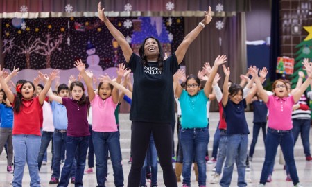 Lauren Anderson teaching during an Education and Community Engagement program. Photo by Amitava Sarkar, courtesy of Houston Ballet