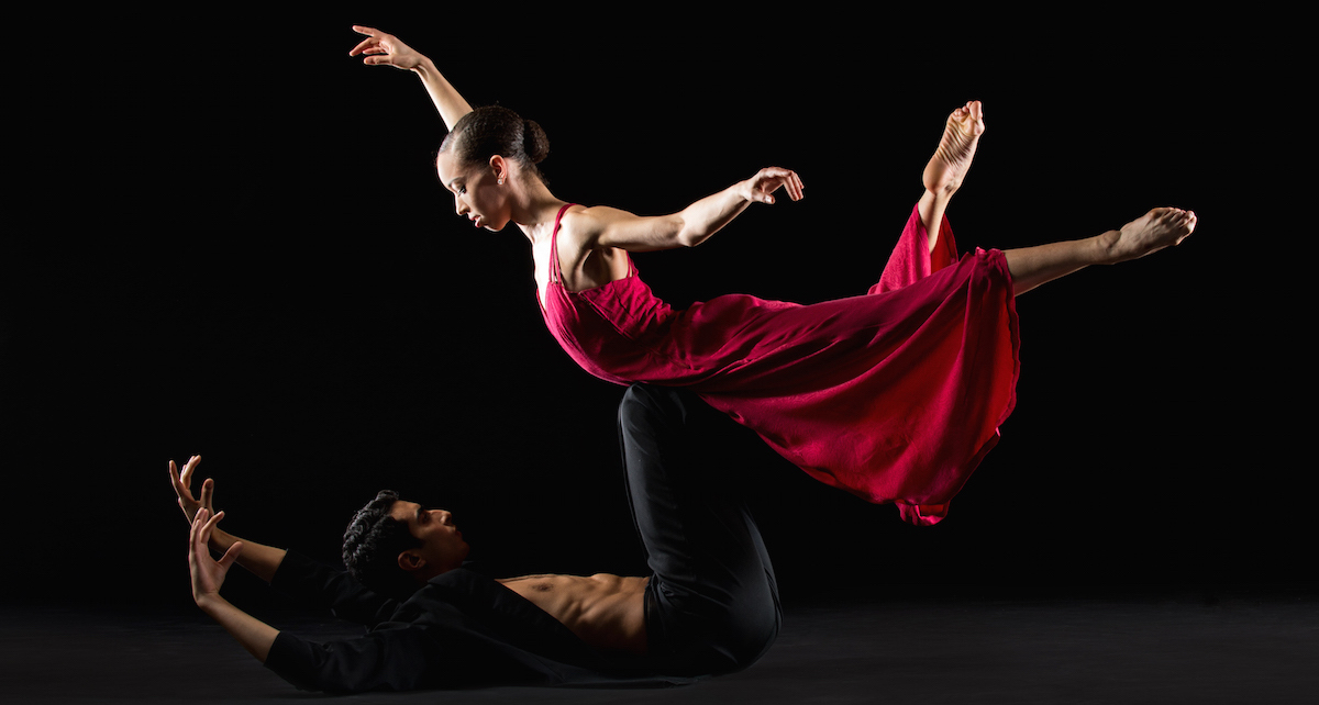 Chyrstyn Fentroy and Jorge Villarini in Nacho Duato's 'Coming Together'. Photo by Rachel Neville