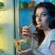 dancer health - how to avoid late night snacks