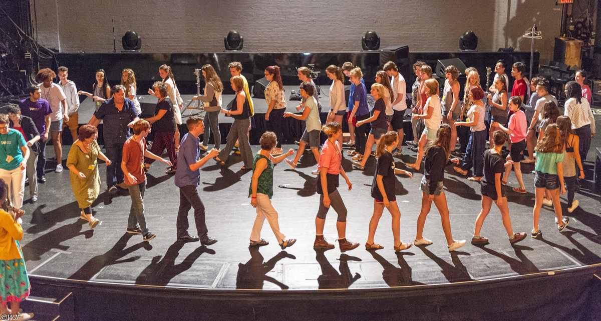 Participants doing the Coles Stroll at the Apollo, Tap Treasures Tour during Tap City 2016. Photo by Wallace Florres.