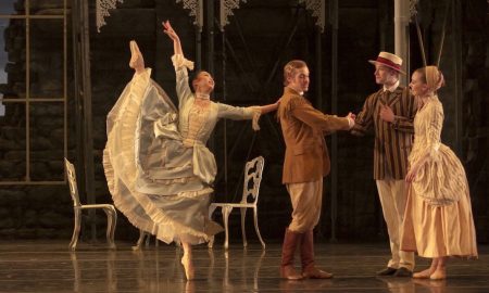 Sarah Chun in Michael Pink's 'Dracula' at Kansas City Ballet. Photo by Jessica Kelly.