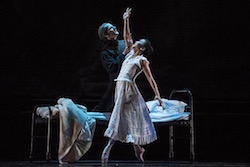 Sarah Chun in Michael Pink's 'Dracula' at Kansas City Ballet. Photo by Julie Denesha.