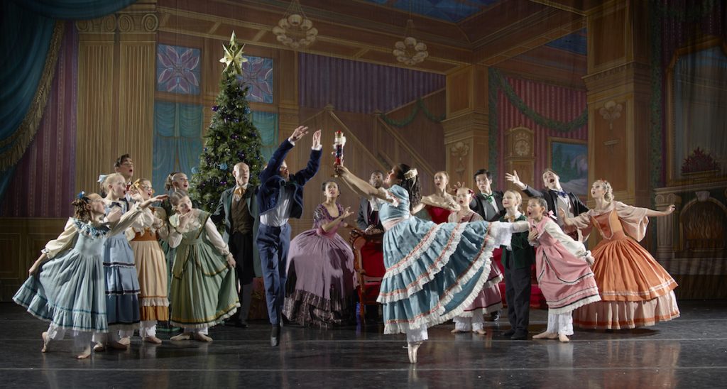 José Mateo Ballet Theatre’s 'The Nutcracker' Beauty in elegance