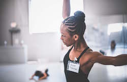 A student at the 2016 artÉmotion Summer Intensive. Photo by Alexis Ziemski.