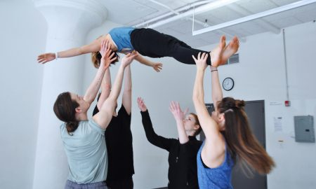 Schoen Movment Company in rehearsal. Photo by Regina Mogilevskaya.