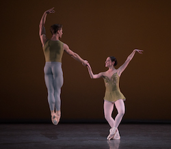 Derek Dunn and Hannah Bettes in Jorma Elo's 'Fifth Symphony of Jean Sibelius'. Photo by Rosalie O'Connor, courtesy of Boston Ballet.