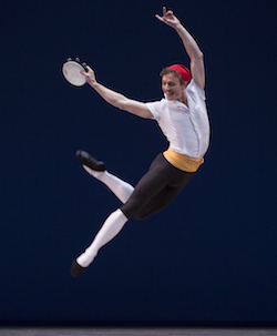 Het Nationale Ballet's Remi Wörtmeyer in 'Tarantella Pas de Deux'. Photo by Angela Sterling.