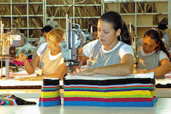 Só Dança dancewear factory.