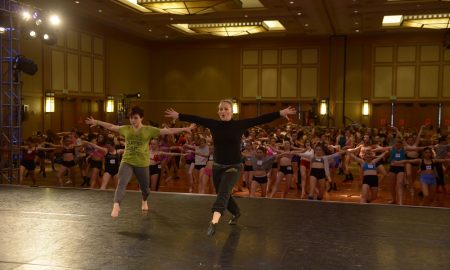 Mandy Moore teaches at Jump dance convention