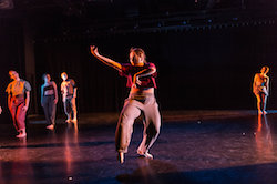 Yonder Dance Company in 'IRL'. Photo by Clark Scott.