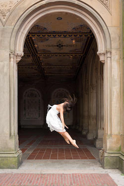 Long2 NYC dancer Ashley Avolio. Photo by Siobhan Cameron.