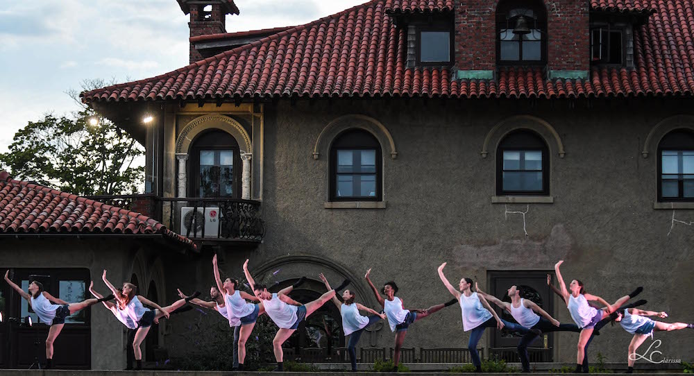 IMCIsland Moving Company and Pearl Dance Project. Photo by Clarissa Lapollaph.