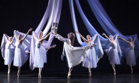 José Mateo Ballet Theatre in 'The Nutcracker'. Photo by Gary Sloan.