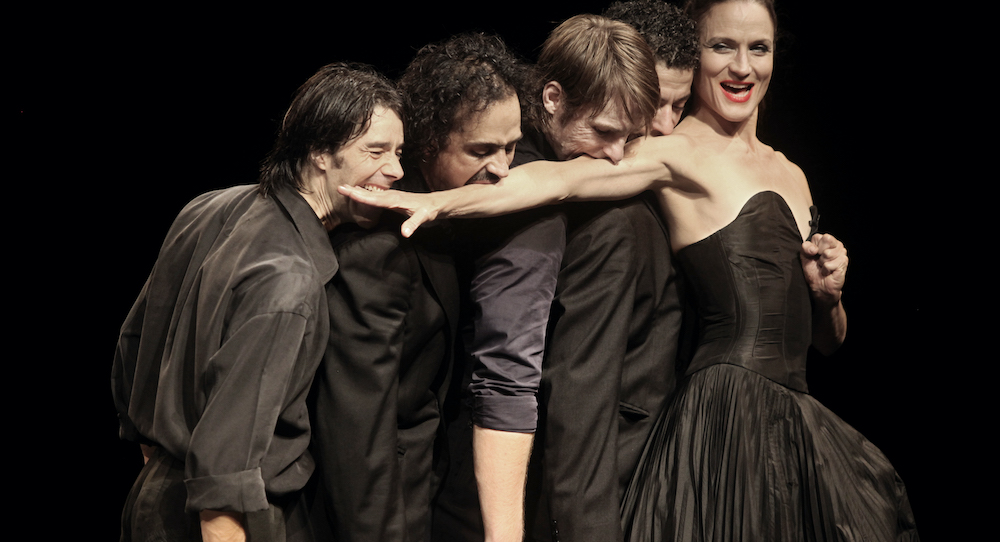 Pina Bausch's 'Vollmand'. Photo by Julieta Cervantes.