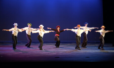 Linda Sabo (center) tapping with students. Photo courtesy of Sabo.