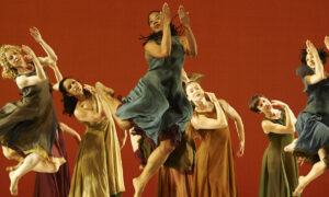 Mark Morris Dance Group. Photo by David Leyes.
