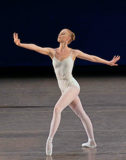 Teresa Reichlen in 'Movements for Piano and Orchestra'. Photo by Paul Kolnik.