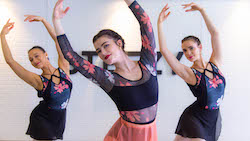 Rachel Hutsell, Brittany Cavaco and Casey Franklin for Steezy. Photo courtesy of Só Dança.