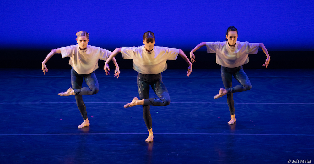 Bowen McCauley Dance Company. Photo by Jeff Malet.