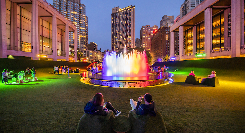 Lincoln Center for the Performing Arts. Photo by Chris Lee.