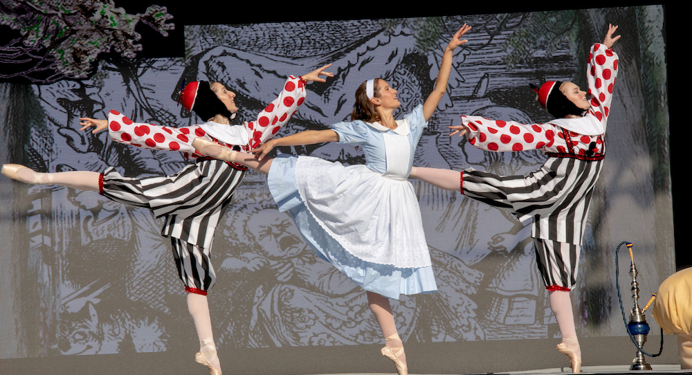Grace Byars, Brooke Difrancesco and Jenna Torgeson in Island Moving Company's 'Alice in Wonderland'. Photo by Kim Fuller.