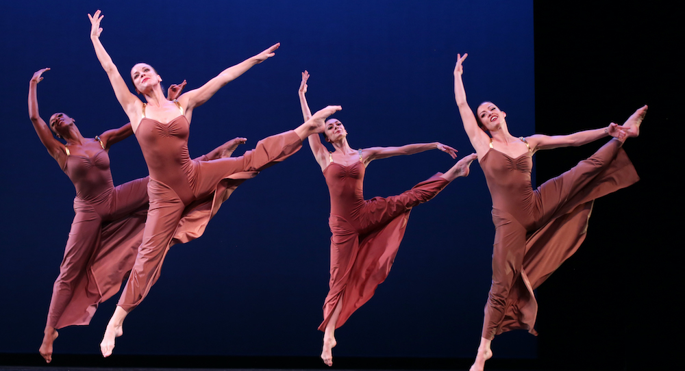 Martha Graham Dance Company in 'Diversion of Angels'. Photo by Melissa Sherwood.