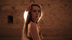 Shannon Maynor in 'Nuda Veritas'. Photo by Giacomo Corvaia.