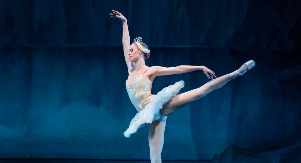 Teresa Reichlen in George Balanchine's 'Swan Lake'. Photo by Paul Kolnik.