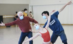 Sasha De Sola, Helgi Tomasson and Wei Wang in rehearsal for Tomasson's 'Harmony'. Photo by Erik Tomasson.