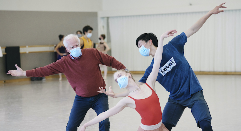 Sasha De Sola, Helgi Tomasson and Wei Wang in rehearsal for Tomasson's 'Harmony'. Photo by Erik Tomasson.