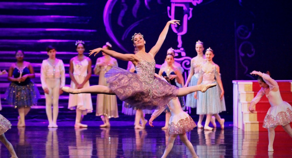 Clare Keavy of Paris Ballet. Photo by Julie Luxton.
