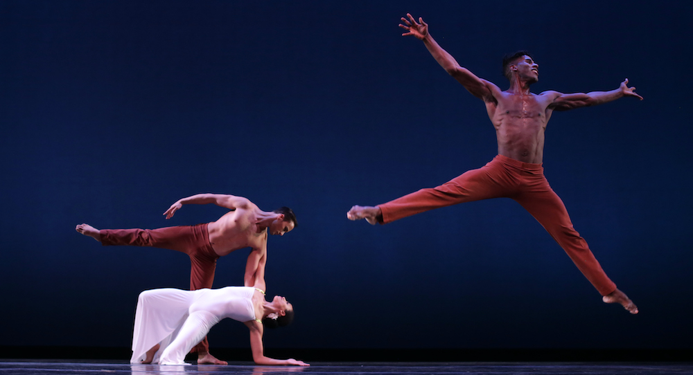 Martha Graham Dance Company in Graham's 'Diversion of Angels'. Photo by Melissa Sherwood.