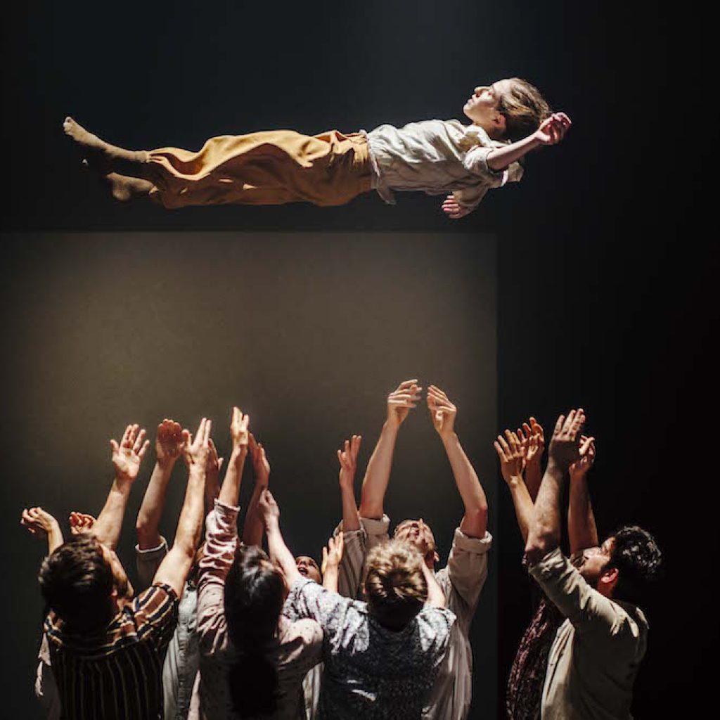 Hofesh Shechter Company in 'Grand Finale'. Photo by Rahi Rezvani.