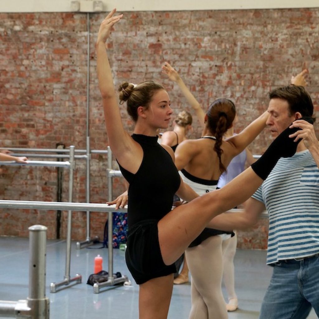 Igal Perry teaching ballet class at Peridance. Photo courtesy of Perry.