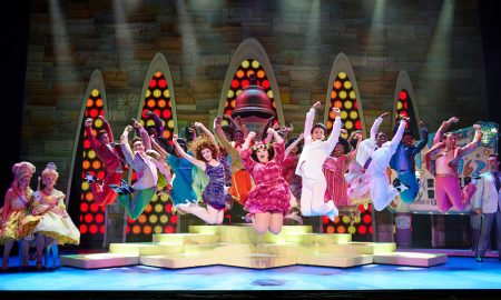 Niki Metcalf as Tracy Turnblad and Company in 'Hairspray'. Photo by Jeremy Daniel.