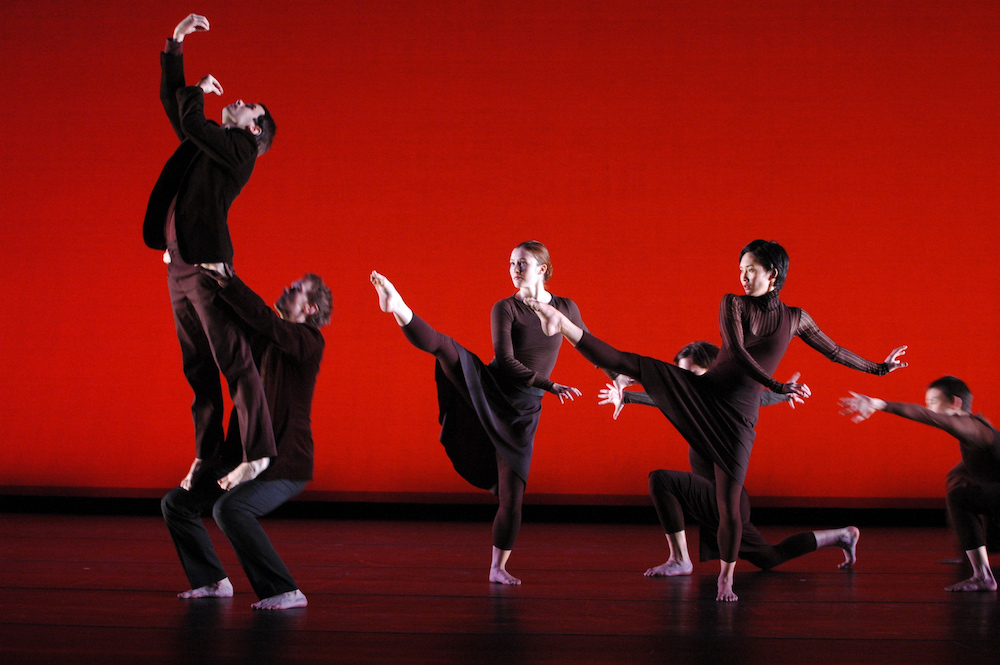 Mark Morris Dance Group in 'All Fours'. Photo by Stephanie Berger.