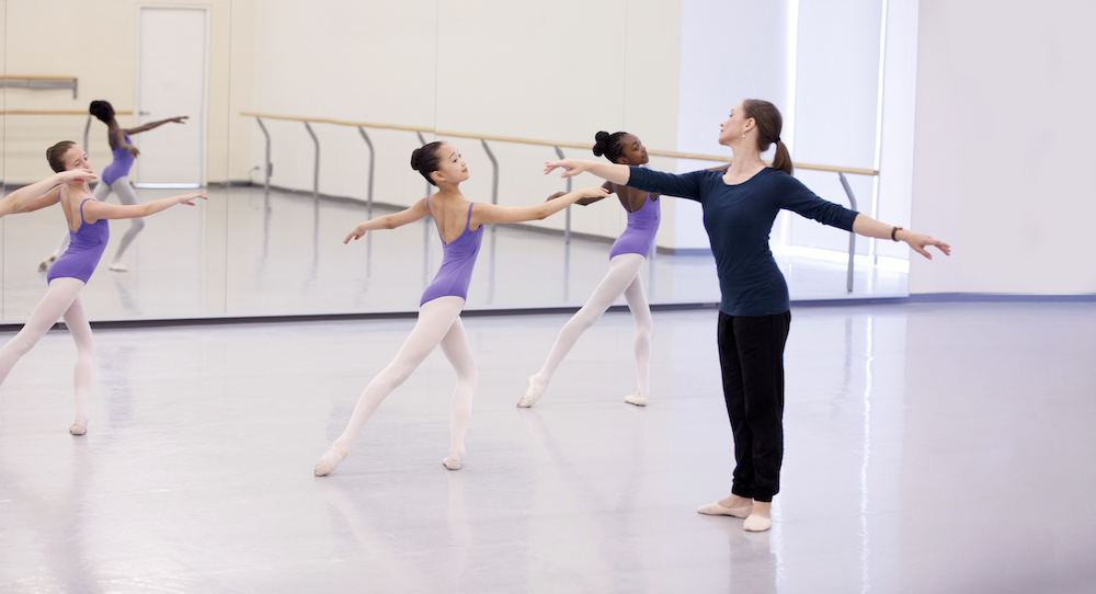 Professional Ballet-Academic Program students training at Canada's National Ballet School. Photo by Bruce Zinger.