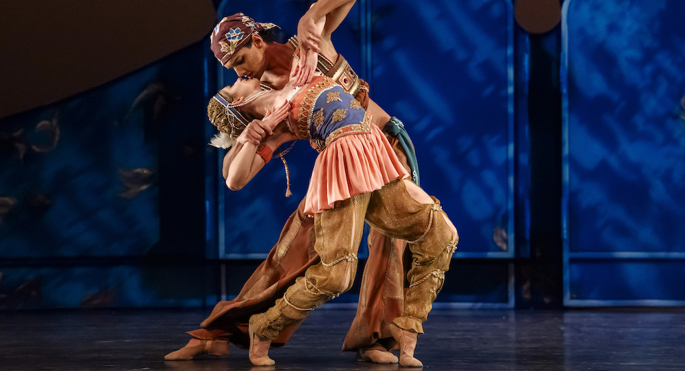 Birmingham Royal Ballet 2 in 'Diaghilev and the Birth of Modern Ballet' at Birmingham Hippodrome. Photo by Tristram Kenton.