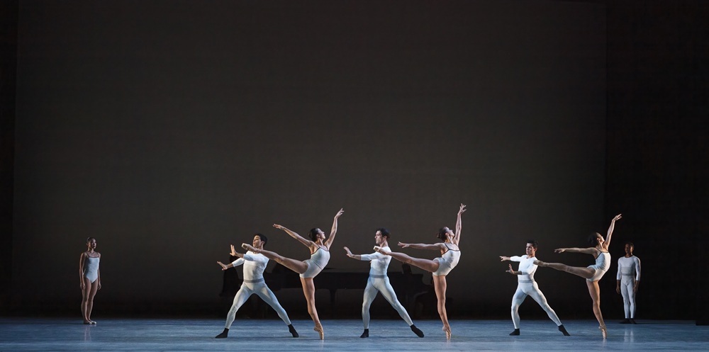 Atlanta Ballet dancers in Justin Peck's 'In Creases'. Photo by Kim Kenney.