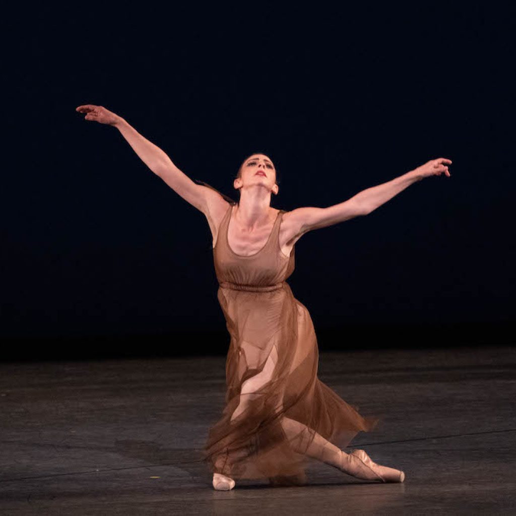 Samantha Galler in Jerome Robbins' 'Antique Epigraphs'. Photo by Daniel Azoulay.