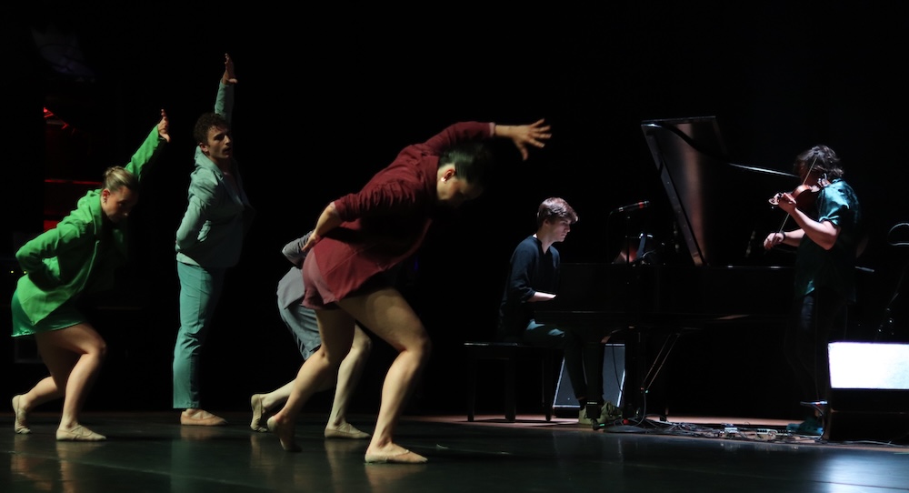Revolve Dance Project. Photo by Jacob Vigly.