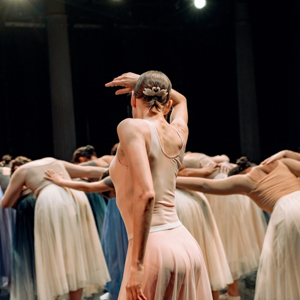 Abigail Simon performing with Onco-Ballet™. Photo by Leda Costa van Putten.